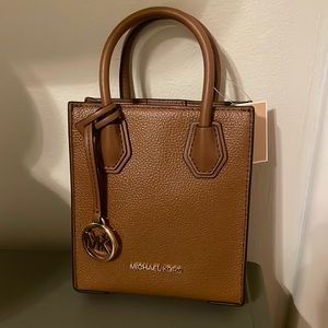 Michael Kors Mercer pebble extra small leather crossbody bag NWT luggage color